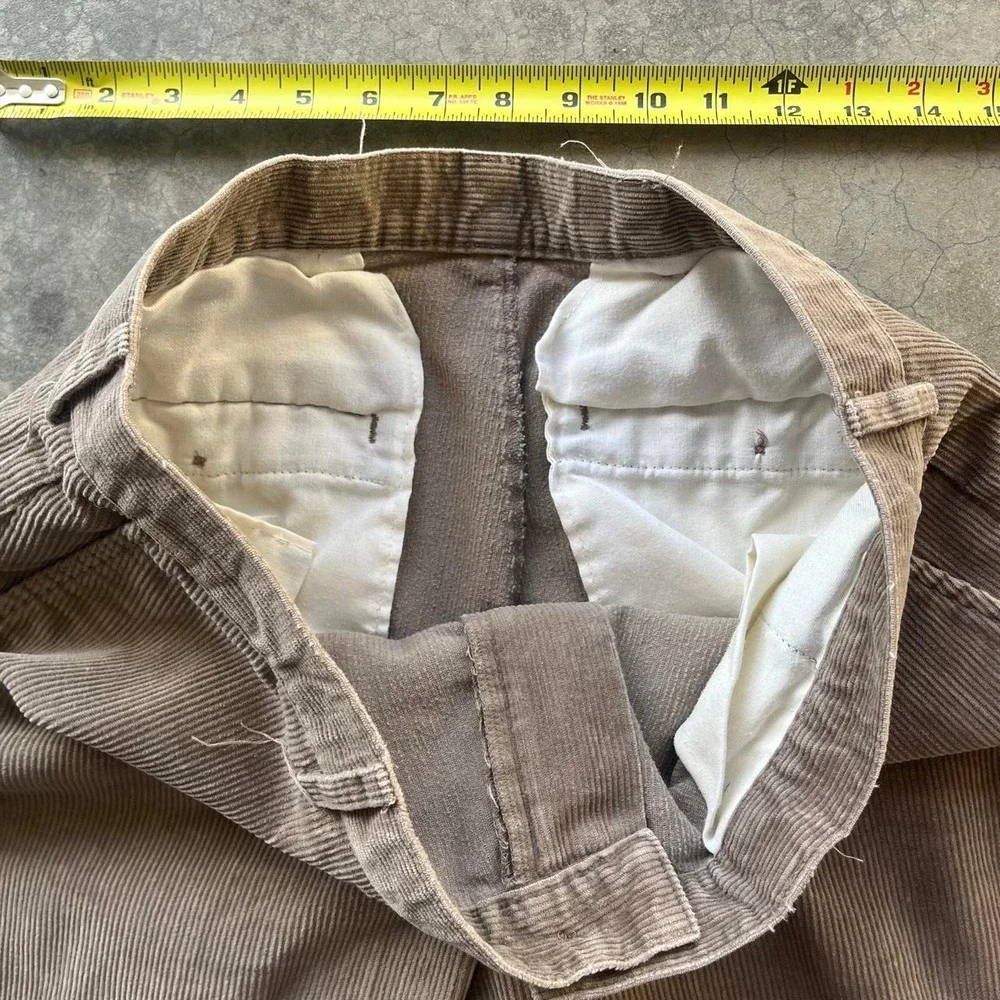 Vintage 90s haggar brown/tan corduroy relaxed fit trouser pants 30